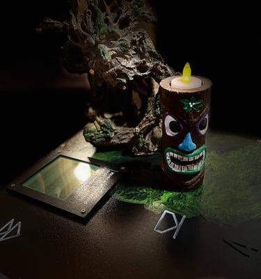 table escape box totem