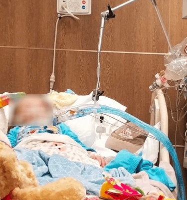 Poor kid treated with chemotherapy