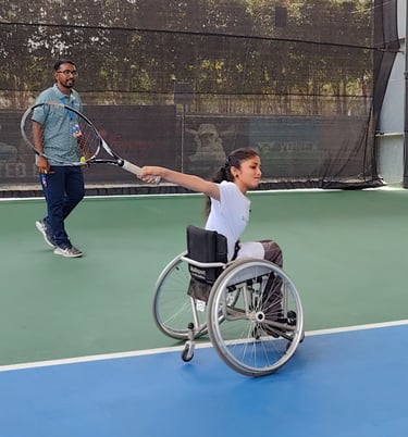 Wheelchair tennis player with Cesar Performance Coach
