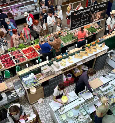De versmarkt in Granville op zaterdag.
