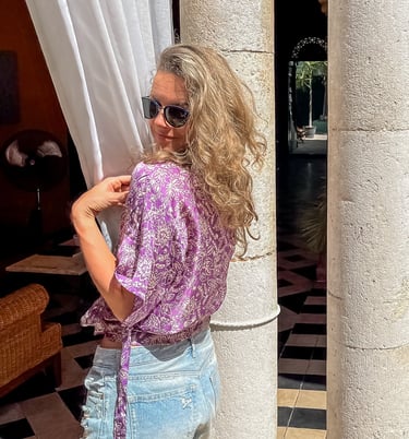 PURPLE VIOLET SILK KIMONO SHIRT ON THE BEACH RESORT STYLE