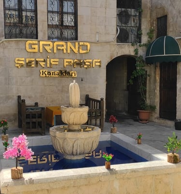 Grand Şerif Paşa Konakları | Urfa Mekanlar