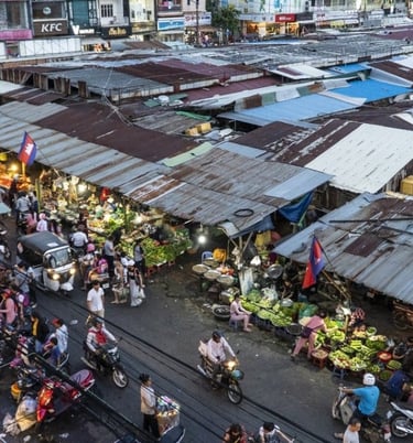 Toul Tompong Market (Russian Market)