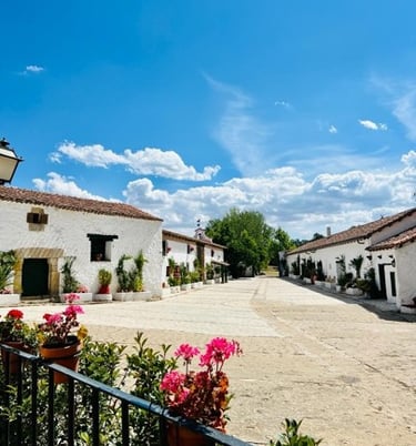 Campanario de Frentes. El Patio