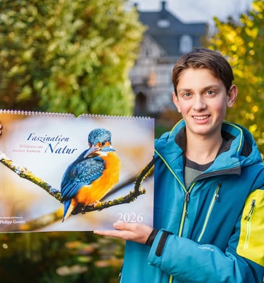 Philipp Geisler präsentiert seinen neuen Naturkalender "Faszination Natur"