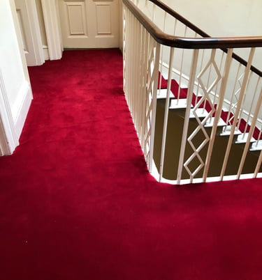 Edge bound carpet stairs