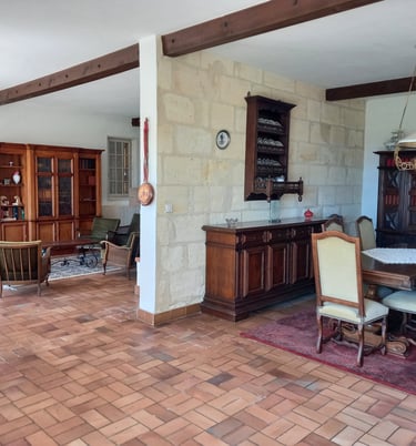 Frankrijk Zuid West Huis te koop Nieuw Aquitaine Gironde Verblijf Woonkamer Eetkamer2