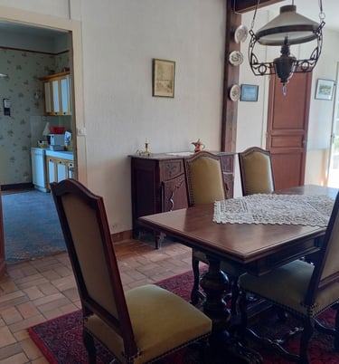 Frankrijk Zuid West Huis te koop Nieuw Aquitaine Gironde Verblijf Woonkamer Eetkamer1