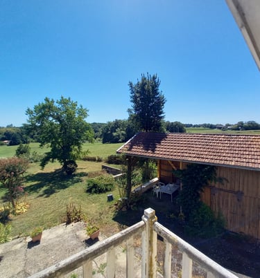 Frankrijk -Zuid-West- Nouvelle-Aquitaine -Gironde eerste verdieping - master suite uitzicht tuin