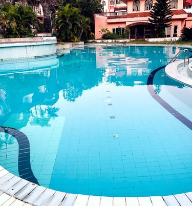 Goa bungalow with swimming pool