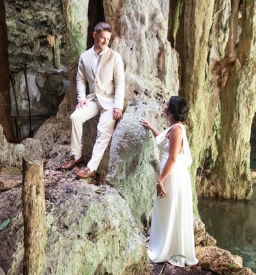 Tulum cenote Elopement