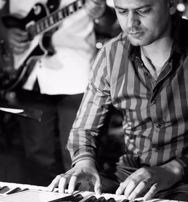 professor de teclado