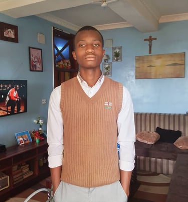 Basubi Lambert – Community Manager