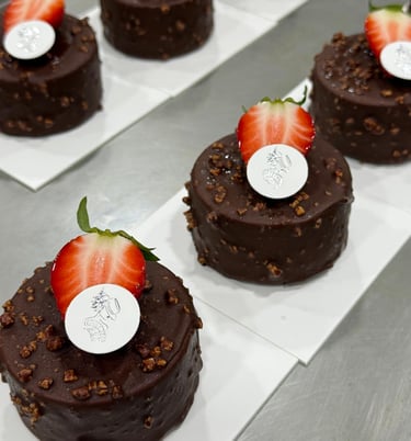 Chocolate strawberry cake