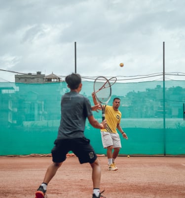 Cesar Performance Coach working with ITF Junior Player