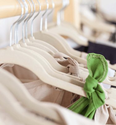 Armoire créé avec des services de organisation professionnel en Bretagne