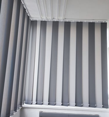 jaluzele verticale la comanda cu masuratoare si montaj in Bucuresti si Ilfov, jaluzele moderne