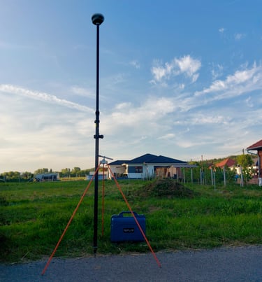 a tripod with a camera and a tripod