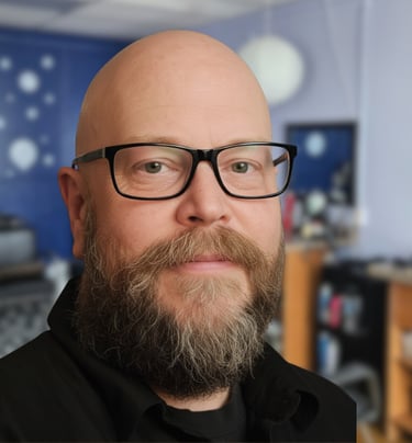 Stylist Bill Head shot 