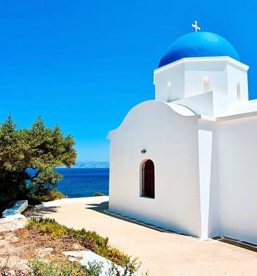 Eglise Agios Nikolaos dans le village de Piso Livadi, Paros
