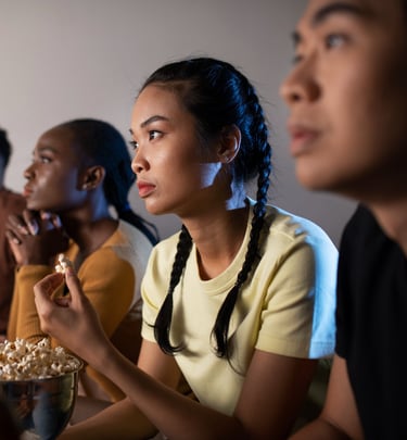 Médias immersifs qui monopolise l'attention.