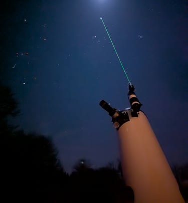 Télescope Dobson Skywatcher 200 203/1200 équipé d'un laser vert d'astronomie