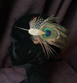 les meilleures ventes Charlie O'Plumes exemple couronne en cuir et plumes de paon et faisan