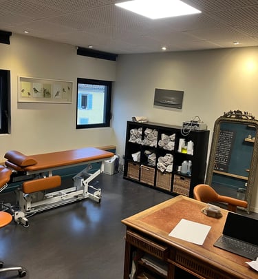 Vue intérieure du cabinet Brignoles