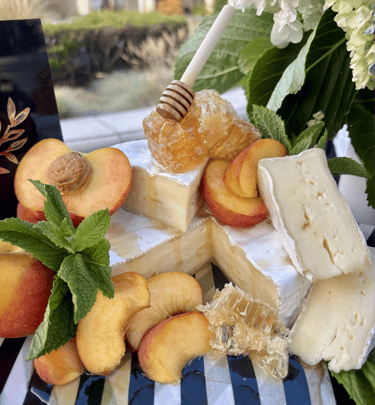 peaches and brie with mint and honeycomb