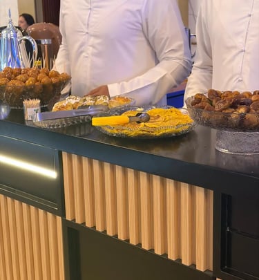 traditional luqaimat, luqaimat in dubai, luqaimat makers in dubai, luqaimat live station in dubai