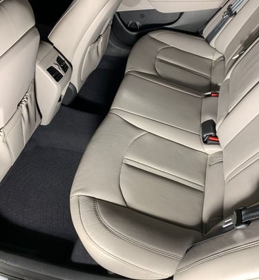 Voiture brillante après nettoyage professionnel par Grans'Auto Cleaner
