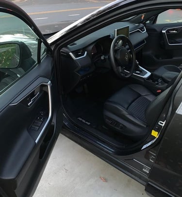 Voiture brillante après nettoyage professionnel par Grans'Auto Cleaner