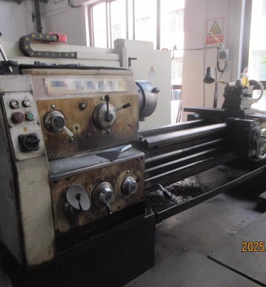 Advanced machining equipment ensures high precision and stable product quality.