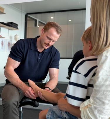 Friendly children's podiatry assessment at DynamicStep Braeside