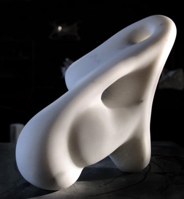 Marco Bustamante sculpture