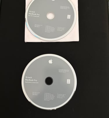 17" Macbook Pro Original Apple Install Media 10.5 Leopard