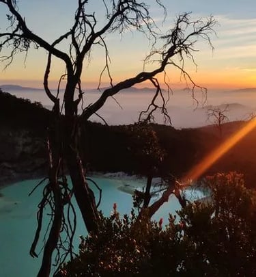 ijen crater