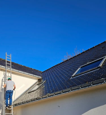 Applications d'un hydrofuge par pulvérisation sur une toiture en ardoises