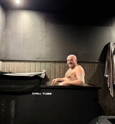 traditional sauna Nailsworth cold plunge tub contrast therapy sauna and ice bath therapy Nailsworth