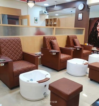 Elegant salon interior VV Puram branch