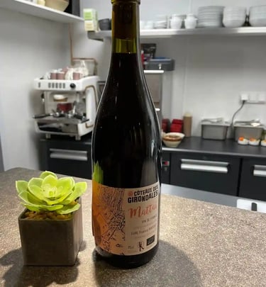 Bouteille de vin - Restaurant Samoëns - La KV à manger