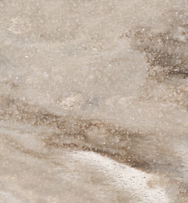 Corian Sandalwood contains random veins.