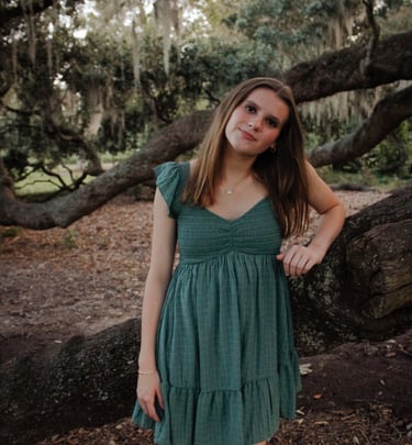 Outdoor senior portrait