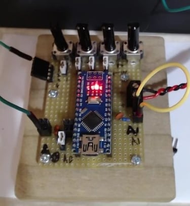 Cheap home made synth Behringer Grind Clone sort of ?