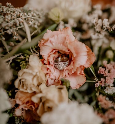 Locally grown flowers for weddings and events in Medford Oregon and surrounding areas