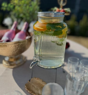 šampano staliukai Vilniuje