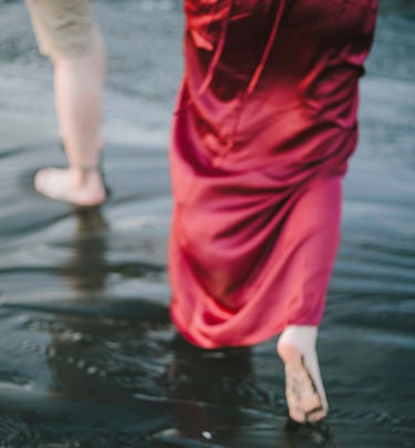 Couple walking at Nyanyi Beach, Bali during golden hour – Bali photographer session