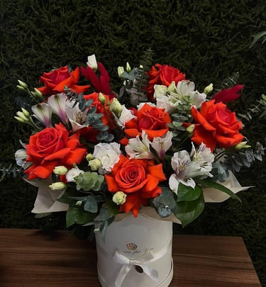 Luxurious Mixed Flower Bouquet
