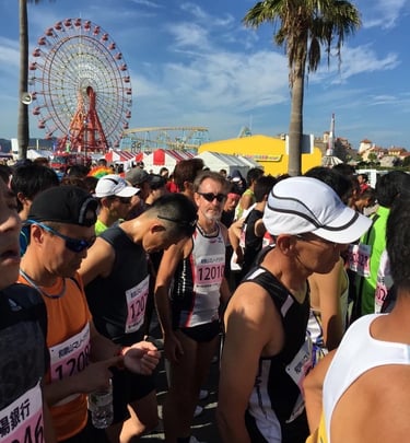 The start of the Wakaura Bay Half Marathon with coach Scott Brown ready to run it. 