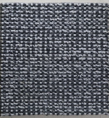 Handloom Rug made of 100% Natural Wool